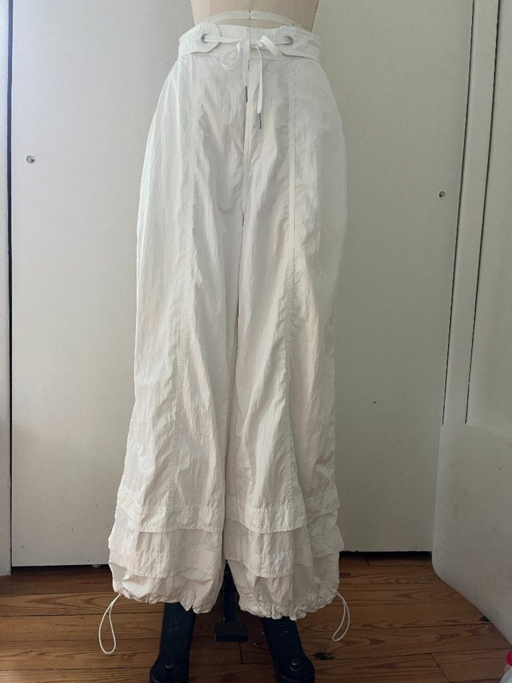 FP-MOVEMENT / Free People WIDE LEG High Waisted white PANTS possible to cinch XS